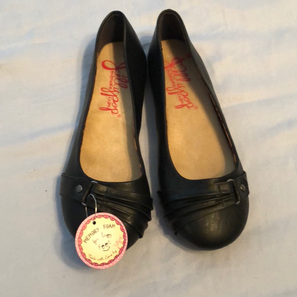 Black flats